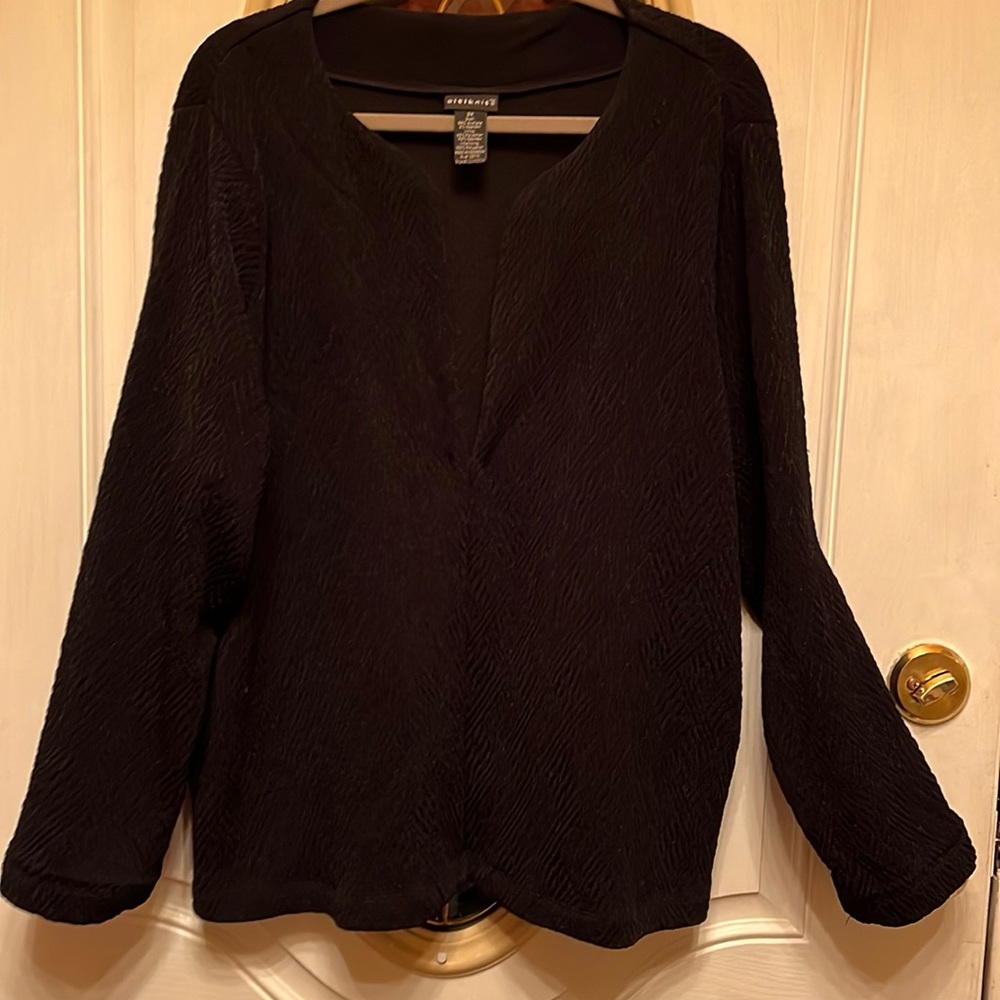 Citiknits Long Sleeve Black Jacket with one hook & eye closure, Size 2X